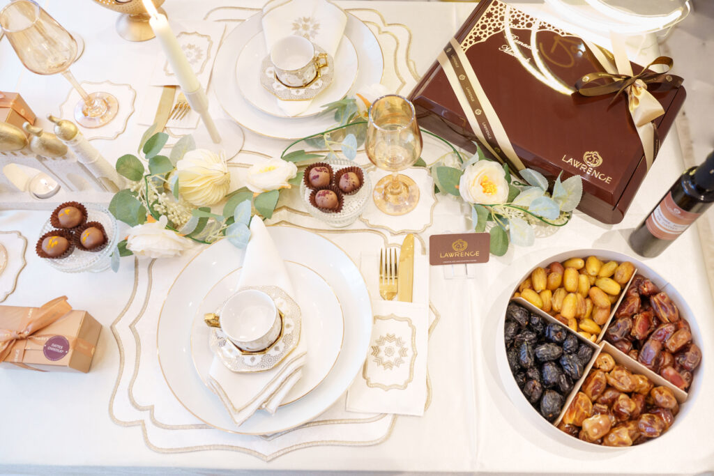 Corbeille Dattes Natures - lawrencedattes.com