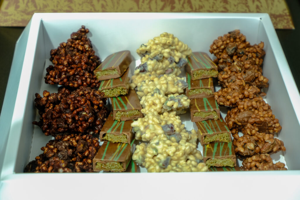 Pyramide Dattes Fourrées Chocolatées Dubai Chocolate Lawrence