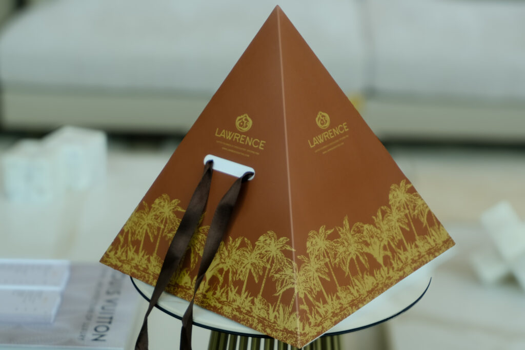 Pyramide Dattes Fourrées Chocolatées Dubai Chocolate Lawrence
